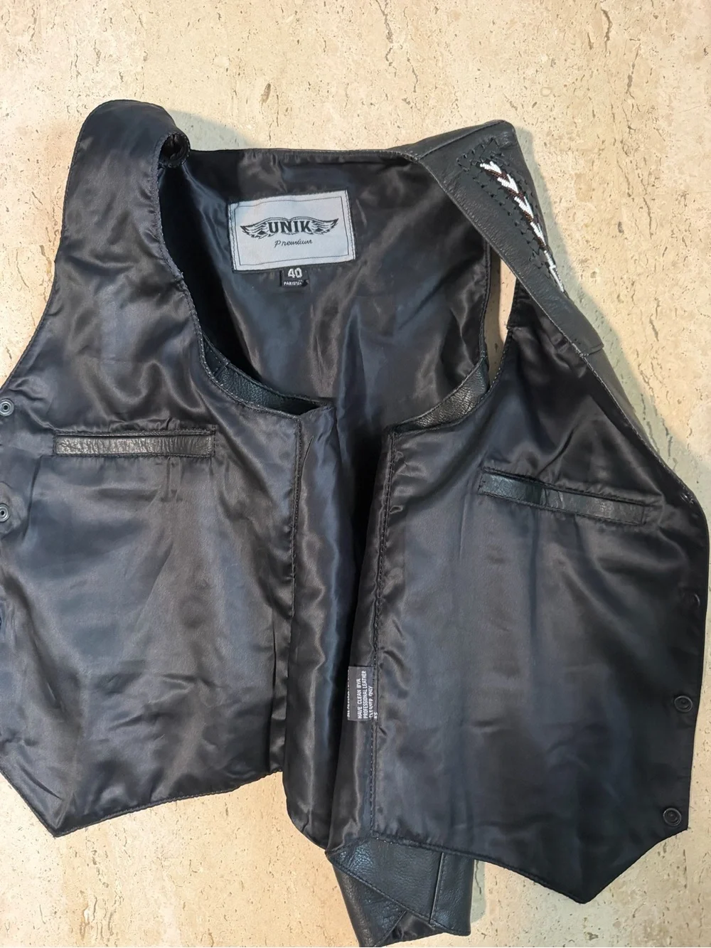 UNIK 90’s Vintage Leather and Native Beaded Vest Men’s 40 Large